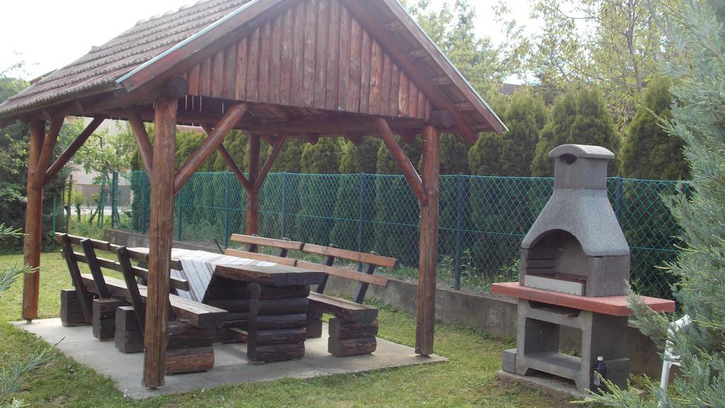 Kánnár Appartmanház Zalakaros Exterior foto